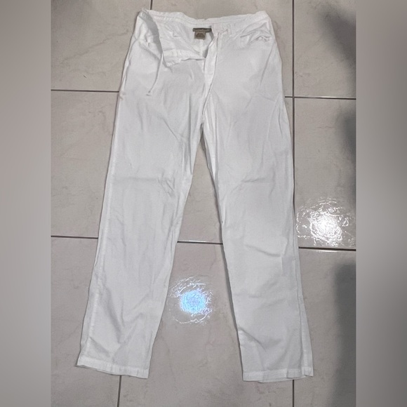 Calvin Klein - Picture 1 of 7